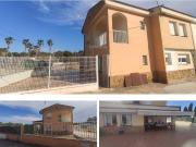 Casa adosada en venta en Alcanar Costa Dorada. Venta de...