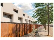 Casa adosada en venta en Alcarràs. Anticípate al Lujo...