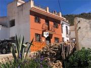 Casa adosada en Venta en Alcaucín