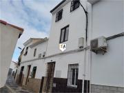 Casa adosada en Venta en Alcaudete