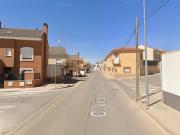 Casa adosada en venta en Alcázar de San Juan. Casas...