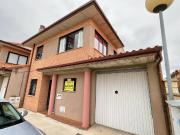 Casa adosada en Venta en Alesanco
