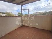 Casa adosada en venta en Alfarnate. Casas adosadas.