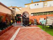 Casa adosada en venta en Algeciras, San Bernabé. Casa...