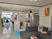 Casa adosada en venta en Alginet. Chalet adosado en...