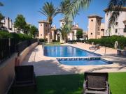 Casa adosada en Venta en Algorfa