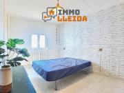 Casa adosada en venta en Almenar. OPORTUNIDAD Casa con...