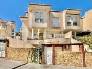 Casa adosada en venta en Almuñécar, Punta La Mona. 385...