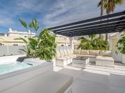 Casa adosada en Venta en Aloha