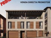 Casa adosada en venta en Alp. OBRA NOVA. Casas adosadas.