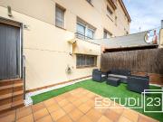 Casa adosada en venta en Arenys de Munt. CASA IMPECABLE...