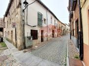 Casa adosada en Venta en Arévalo