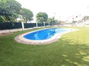 Casa adosada en venta en avenida Can Nicolau, Cunit, de...