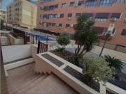 Casa adosada en Venta en Avenida de Abril 9 de Octubre