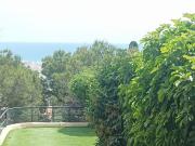 Casa adosada en venta en avenida De Miquel Utrillo,...