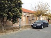 Casa adosada en Venta en Barcience