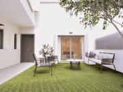 Casa adosada en Venta en Barri del Centre