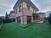 Casa adosada en Venta en Barriada Yagüe