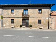 Casa adosada en Venta en Baños de Rioja