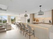 Casa adosada en venta en Benahavís, La Quinta. Casas...