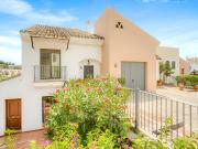 Casa adosada en venta en Benahavís, Los Arqueros Puerto...