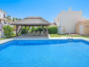 Casa adosada en venta en Benahavís, Montemayor Marbella...