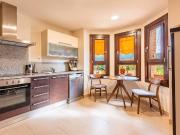 Casa adosada en Venta en Benahavís pueblo