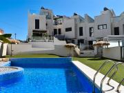 Casa adosada en Venta en Benajarafe