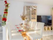 Casa adosada en venta en Benalmádena, Centro. Descubre...