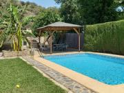 Casa adosada en venta en Benaocaz. Encantador Chalet en...