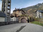 Casa adosada en Venta en Benasque
