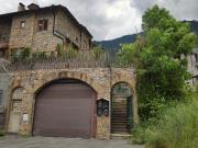 Casa adosada en venta en Benasque. Casa adosada en...
