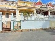 Casa adosada en Venta en Benijófar
