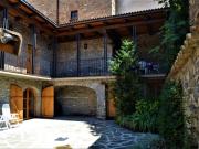 Casa adosada en venta en Biescas. Casas adosadas.