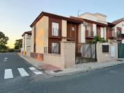Casa adosada en Venta en Bollullos de la Mitación
