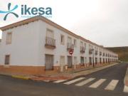 Casa adosada en Venta en Bonares