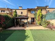 Casa adosada en Venta en Borox