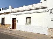 Casa adosada en Venta en Brenes