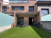 Casa adosada en venta en Burgos, Villimar V1 V2 S3 S4...