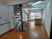 Casa adosada en venta en Cabezón de la Sal. Casa en la...
