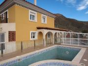 Casa adosada en Venta en Calabardina