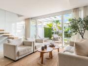 Casa adosada en Venta en Calahonda