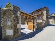 Casa adosada en venta en calle Agustí Manaut, Bolvir, de...