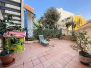 Casa adosada en venta en avenida De L'estatut, Rubí,...