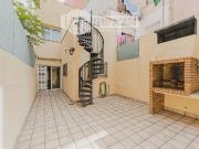 Casa adosada en venta en calle De la Nació, Barcelona,...