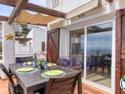 Casa adosada en venta en calle Joan Timoneda, Roses, de...