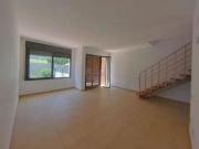 Casa adosada en venta en calle Lola Anglada, Roda de...
