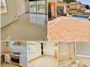 Casa adosada en venta en calle Mirador de Barà, Roda de...