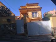 Casa adosada en venta en calle Miró Nord, Escala, L´, de...