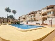 Casa adosada en Venta en Campoamor